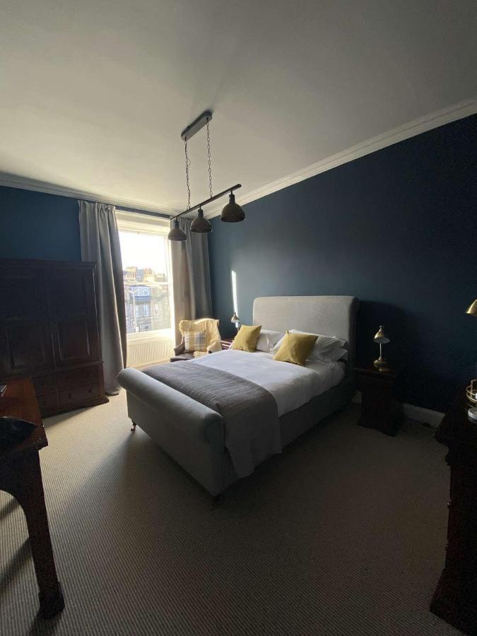 Bed and Breakfast West End Townhouse EDI Exteriér fotografie